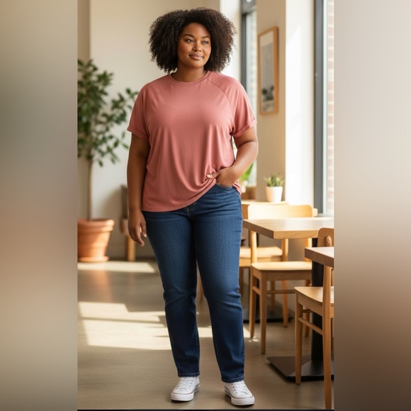 STYLUS Tops - STYLUS Women's Short Sleeve Dusty Rose Tee